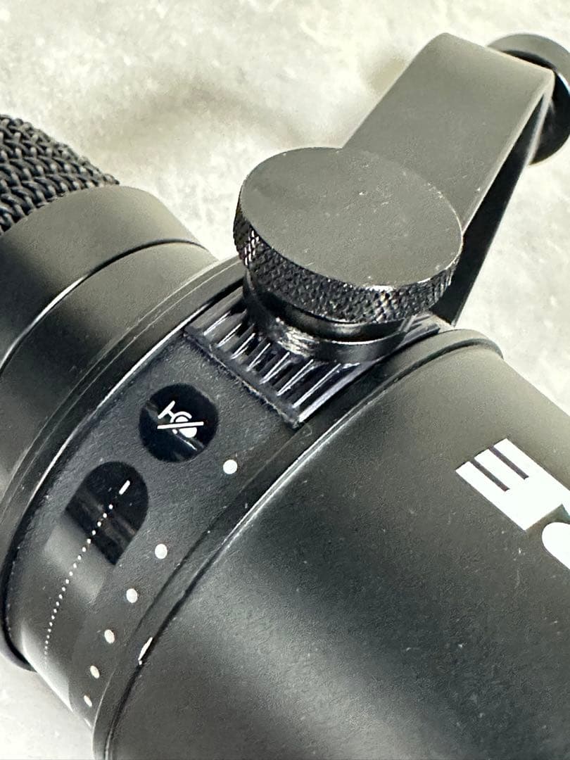 SHURE MV7 ダイナミックマイク