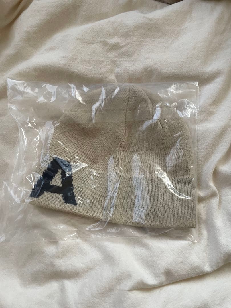 帽子 oMA LOGO SKULLY (CREAM)