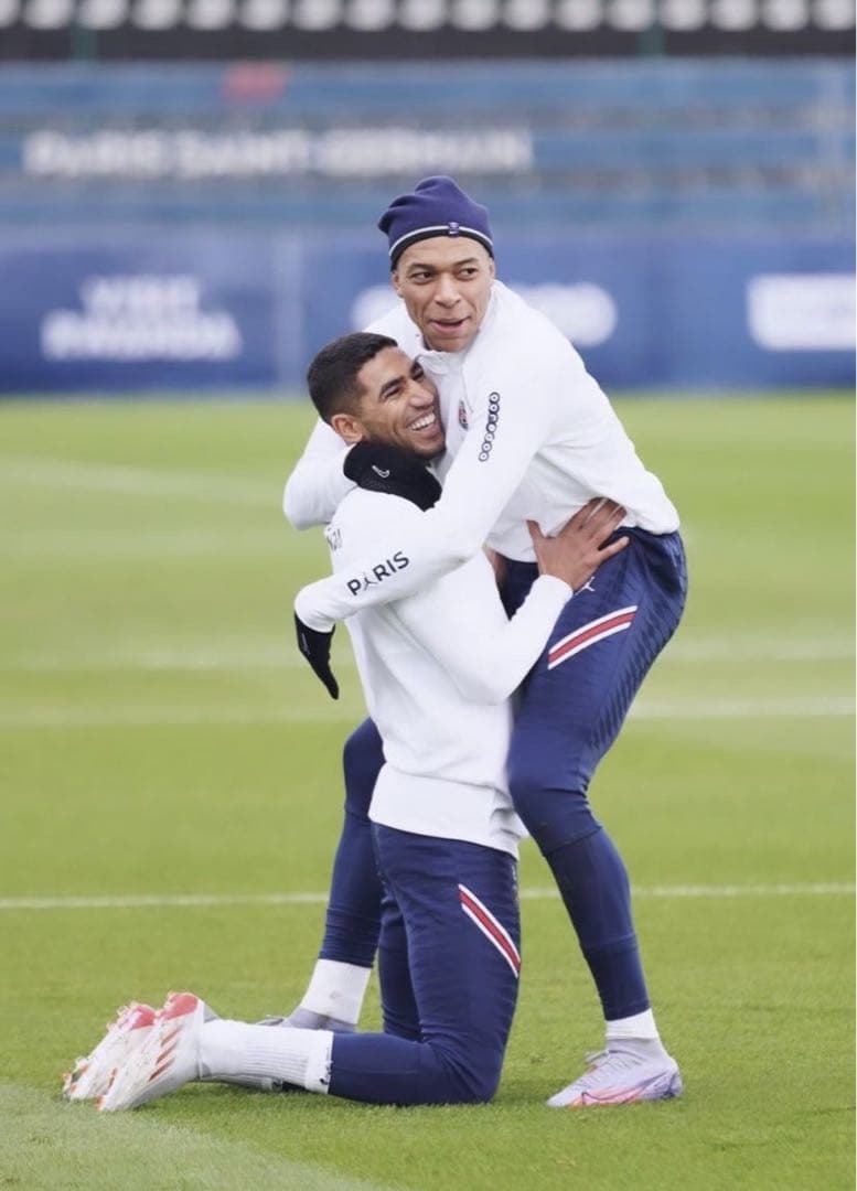 Jordan Paris Saint-Germain 長袖ジャージ