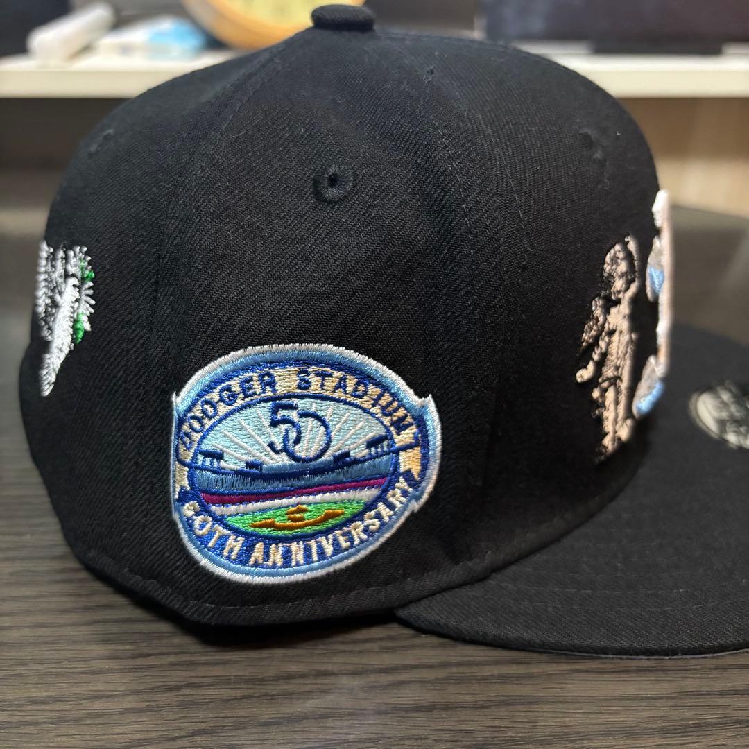 ち*か様 レア✨　エンジェル刺繍　NEWERA キャップ LA ブラック　スナッ