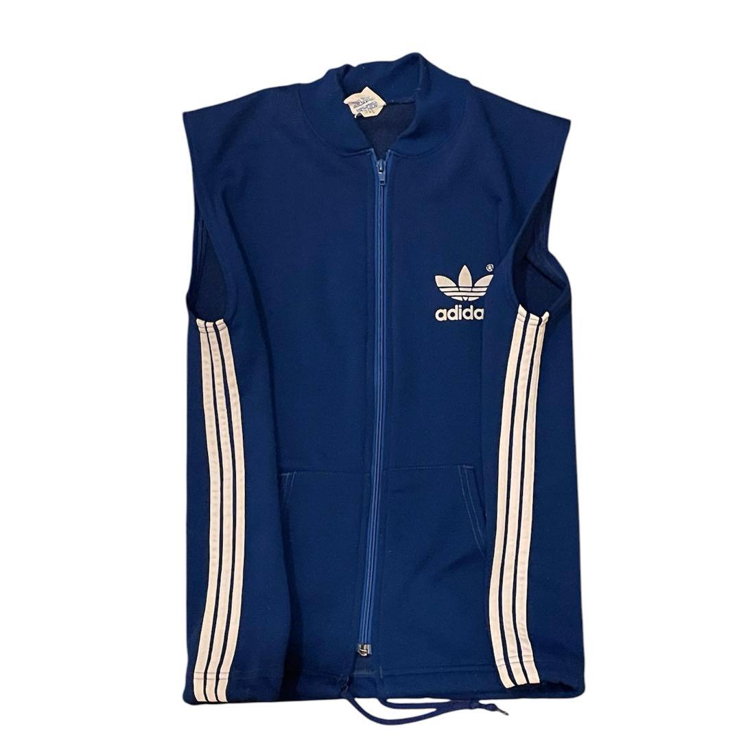 adidas ネイビー フリースベスト