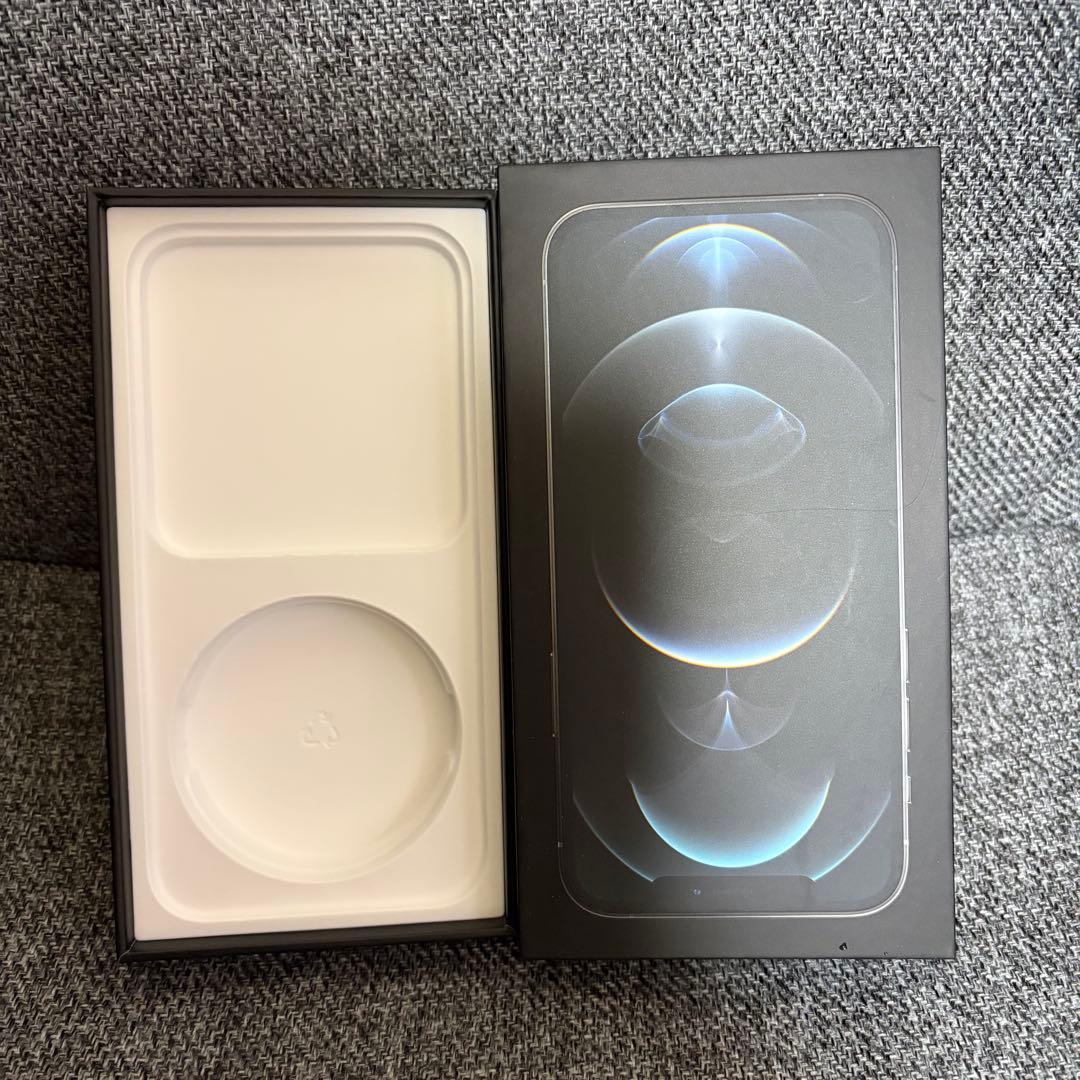 iPhone 12 Pro シルバー 128GB