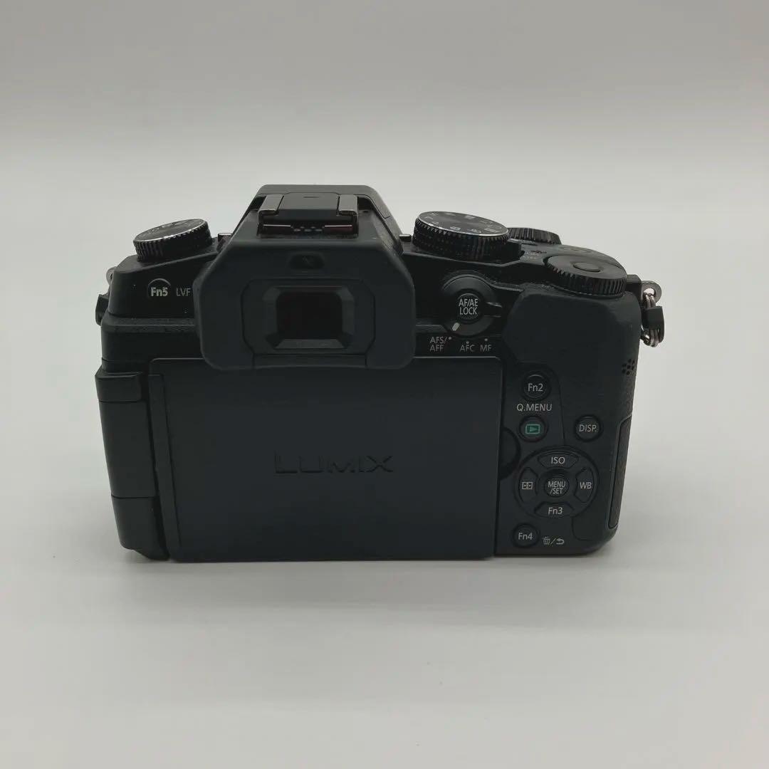 デジタルカメラ Panasonic LUMIX DMC-G8