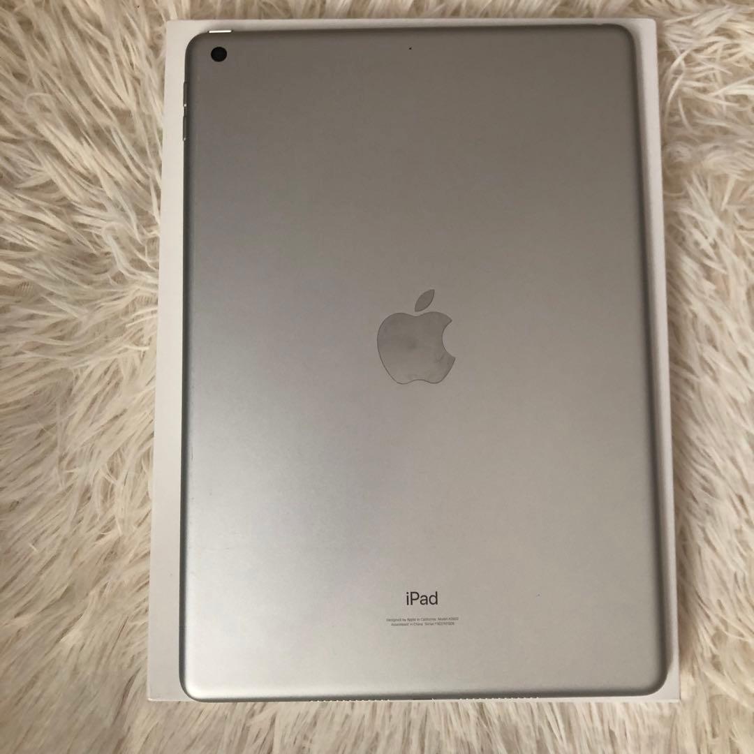 【完動品】iPad 第9世代 64GB 【すぐ発送】