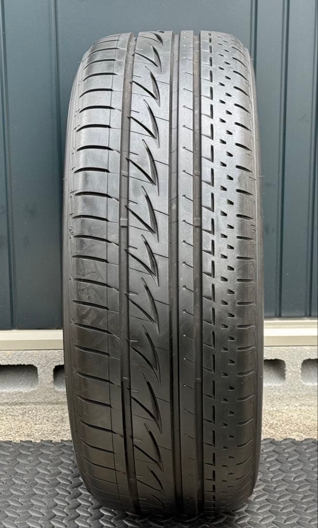 n*o様 売り切り　225/50R18 LUFT RV 2024年