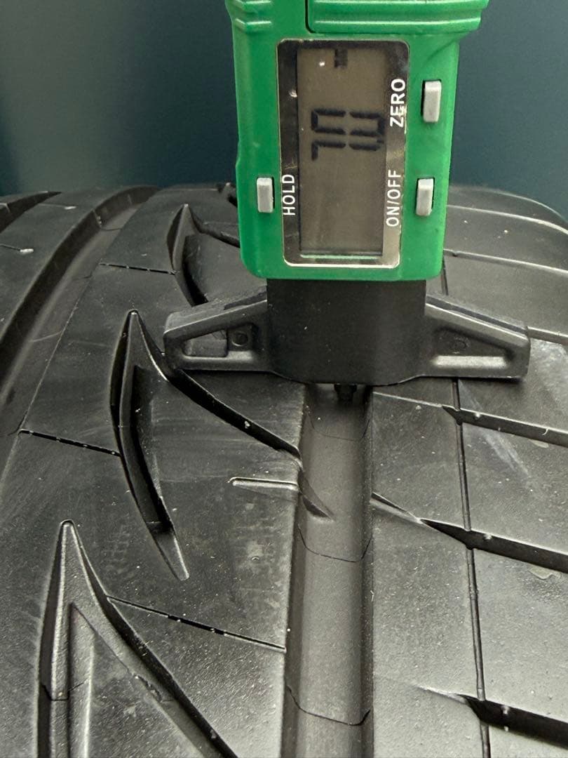 n*o様 売り切り　225/50R18 LUFT RV 2024年