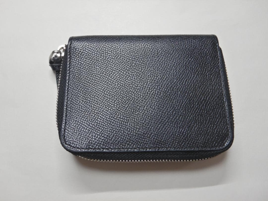 こ*ん様 AMI PARIS アミパリス 二つ折り財布 ウォレット ブラック