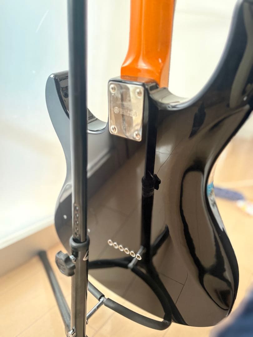 Yamaha PACIFICA 611HFM TBL ケース付き