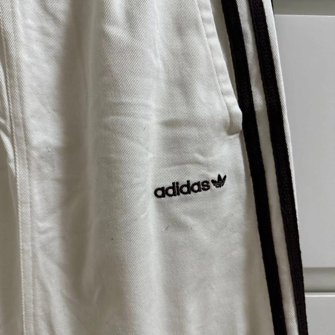 adidas タイトスカート