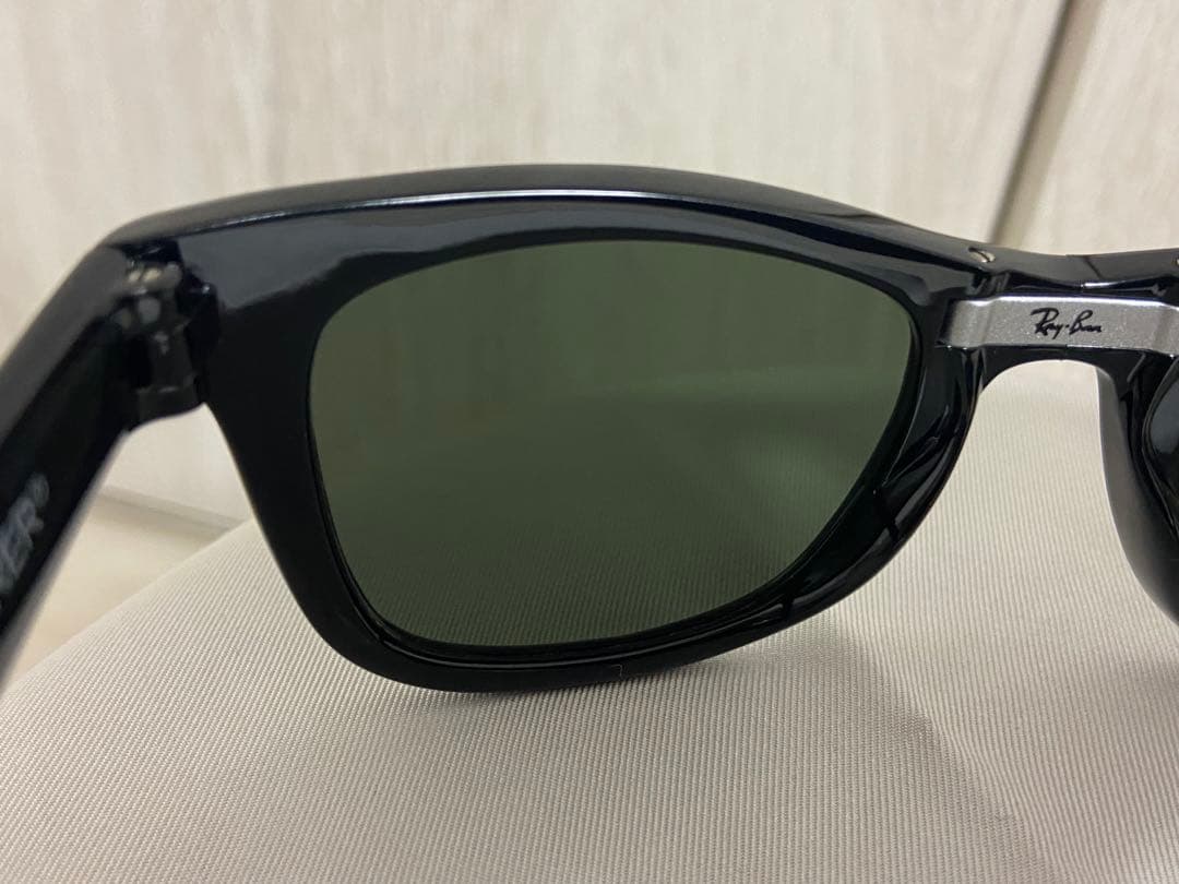 Ray-Ban Wayfarer RB4105 フォールディングウェイファーラー