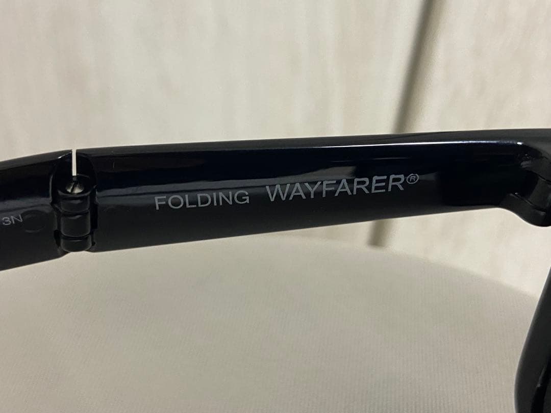 Ray-Ban Wayfarer RB4105 フォールディングウェイファーラー