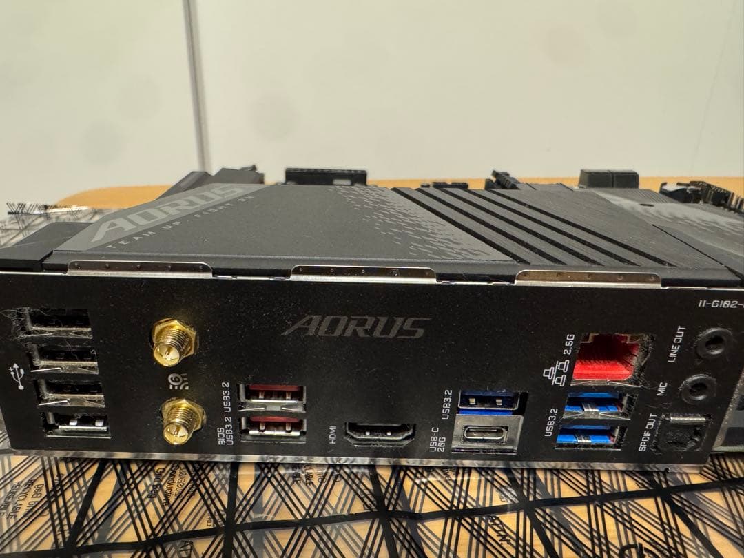 マザーボード Gigabyte Z790M AORUS ELITE AX DDR4