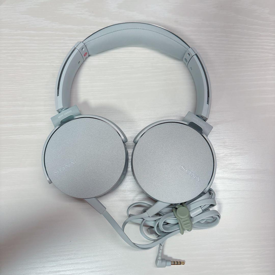 ソニー SONY グレイッシュホワイト ステレオヘッドフォン MDR-XB550