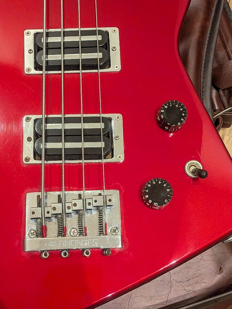 FERNANDES BXB-55 エレキベース レッド 80's　専用ケース付