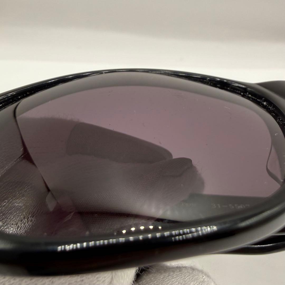 YVES SAINT LAURENT サングラス ゴールド　ブラックカラー