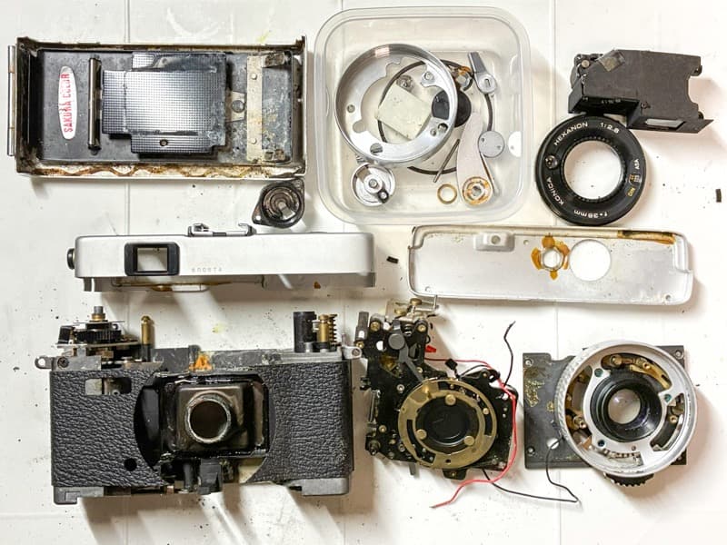 【整備品】KONICA C35 Flash matic コニカ　ケース付
