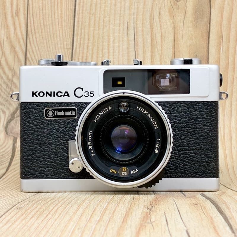 【整備品】KONICA C35 Flash matic コニカ　ケース付
