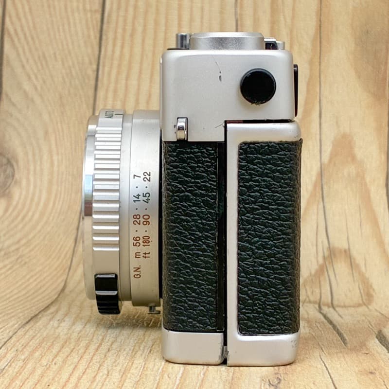 【整備品】KONICA C35 Flash matic コニカ　ケース付