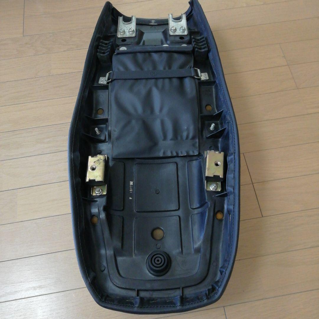 【純正希少】SR400 YSP BLACK SPECIAL タックロールシート