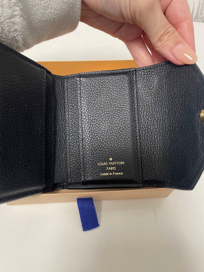 LOUIS VUITTON M62935 ポルトフォイユ・ゾエ
