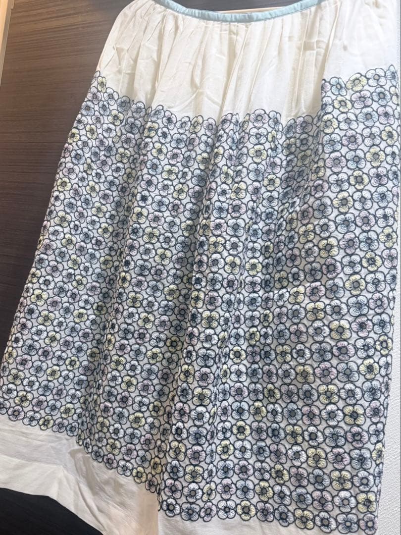 【最終価格】新品 ミナペルホネン piha スカート40