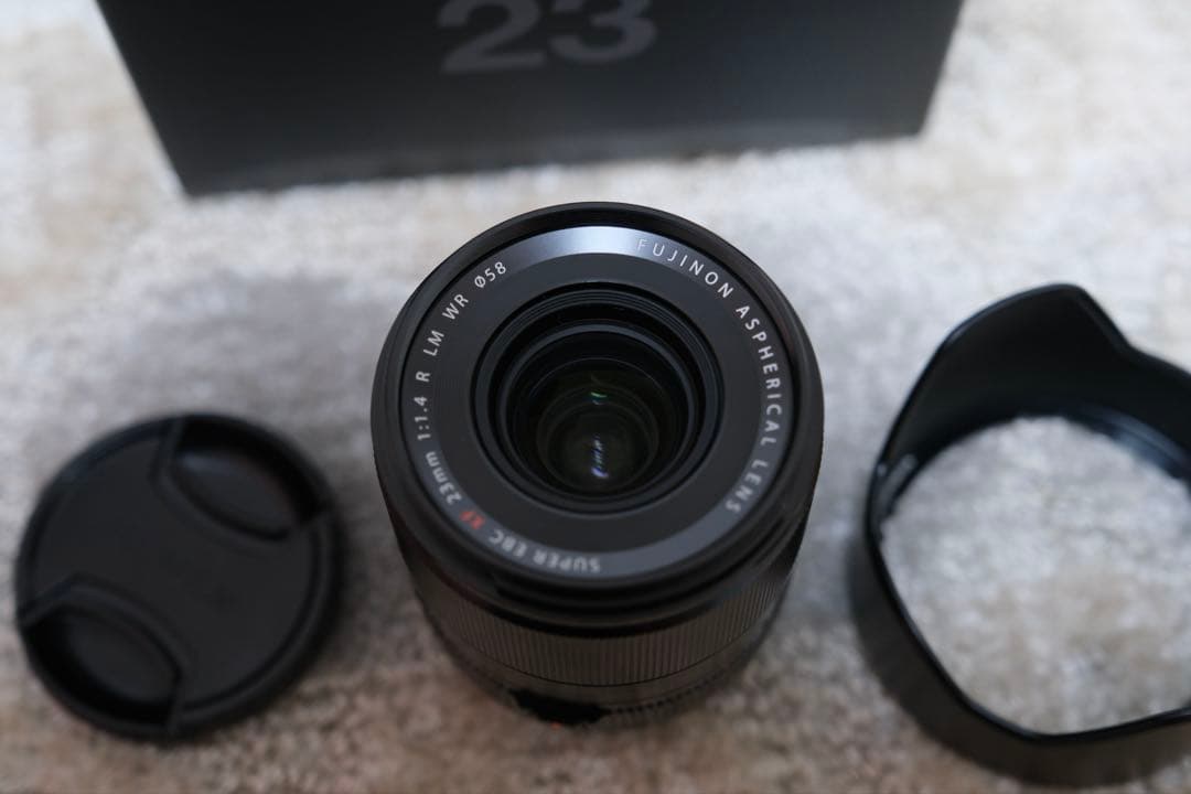 美品　富士フイルム　XF23mm F1.4 R LM WR Xマウント