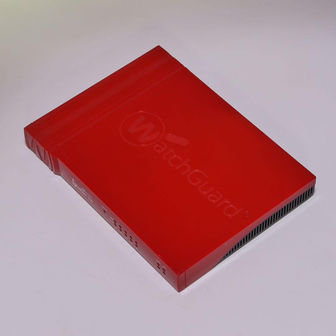 ♢USED♢WatchGuard 5ポートハブFireboxT30 BS3AE5