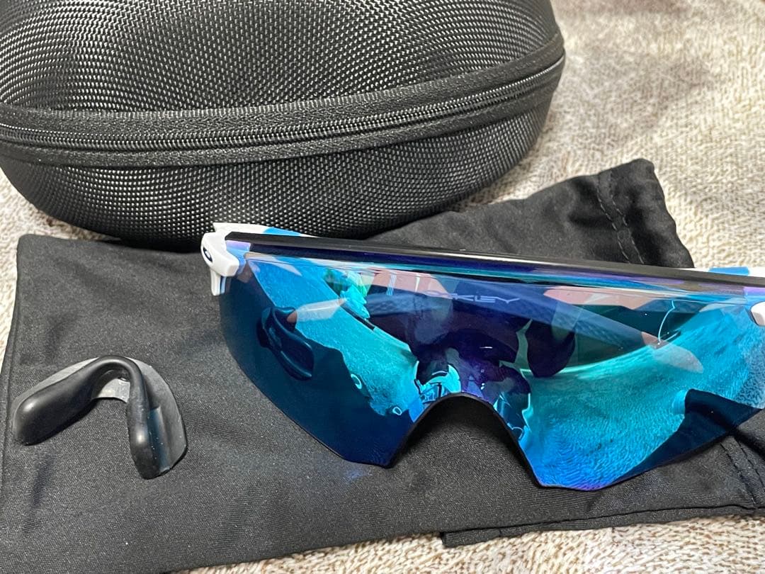 Oakley エンコーダー　ENCODER