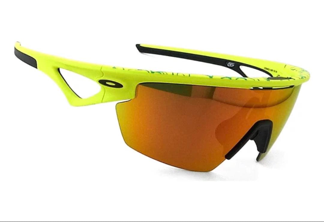 Oakley Sphaeraスポーツサングラス イエロー/オレンジ