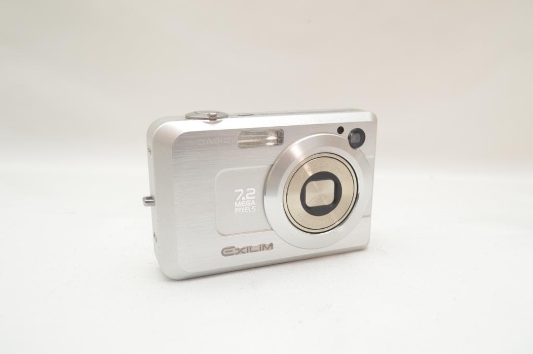 ✨未使用級美品✨ CASIO EX-Z750 付属あり