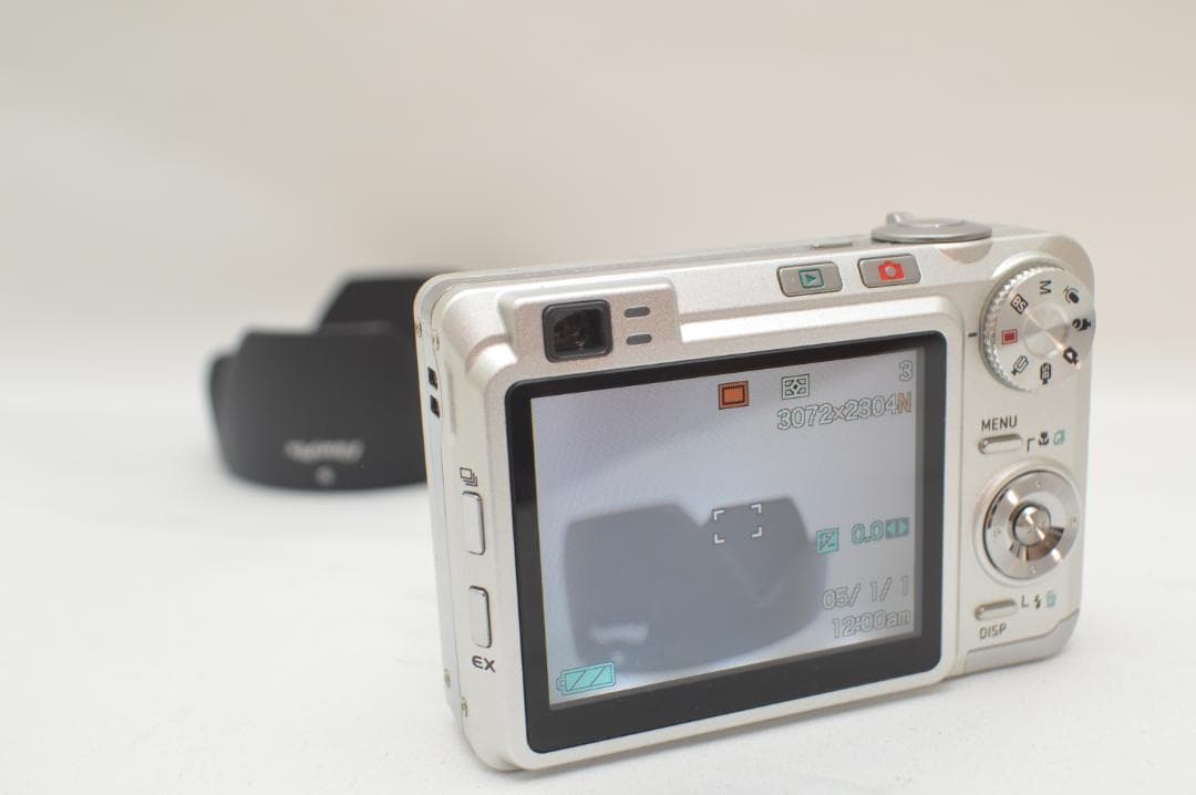 ✨未使用級美品✨ CASIO EX-Z750 付属あり