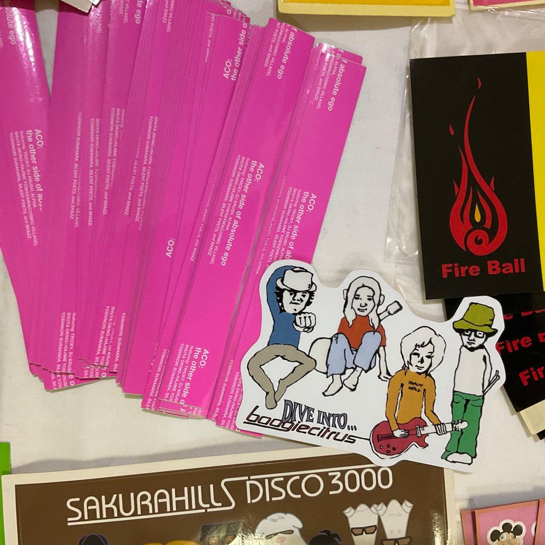 処分　ビンテージ　レコード　CD リリース告知　ステッカー　大量。