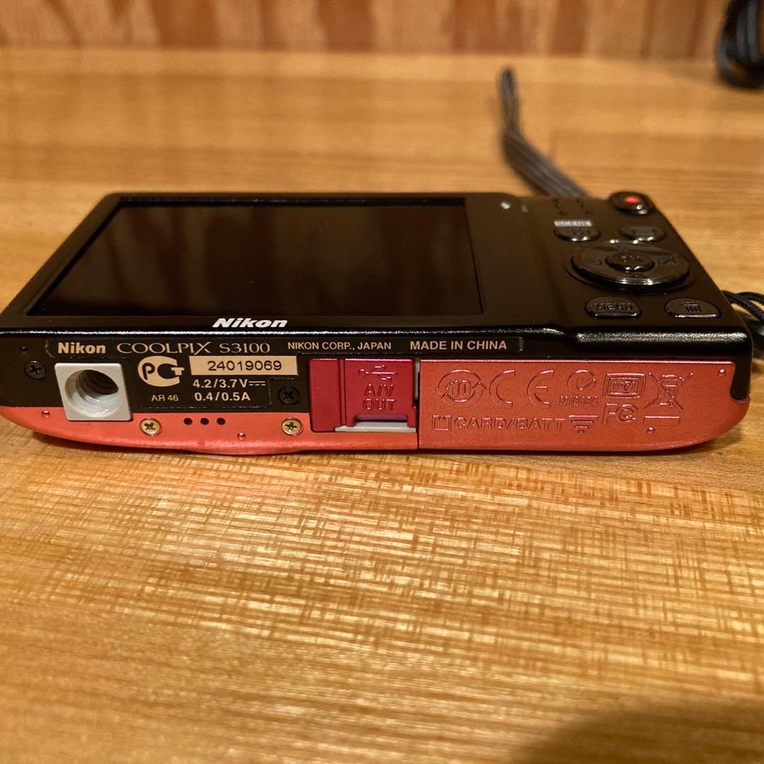 美品　Nikon COOLPIX S3100 ピンク　クールピクス　デジカメ