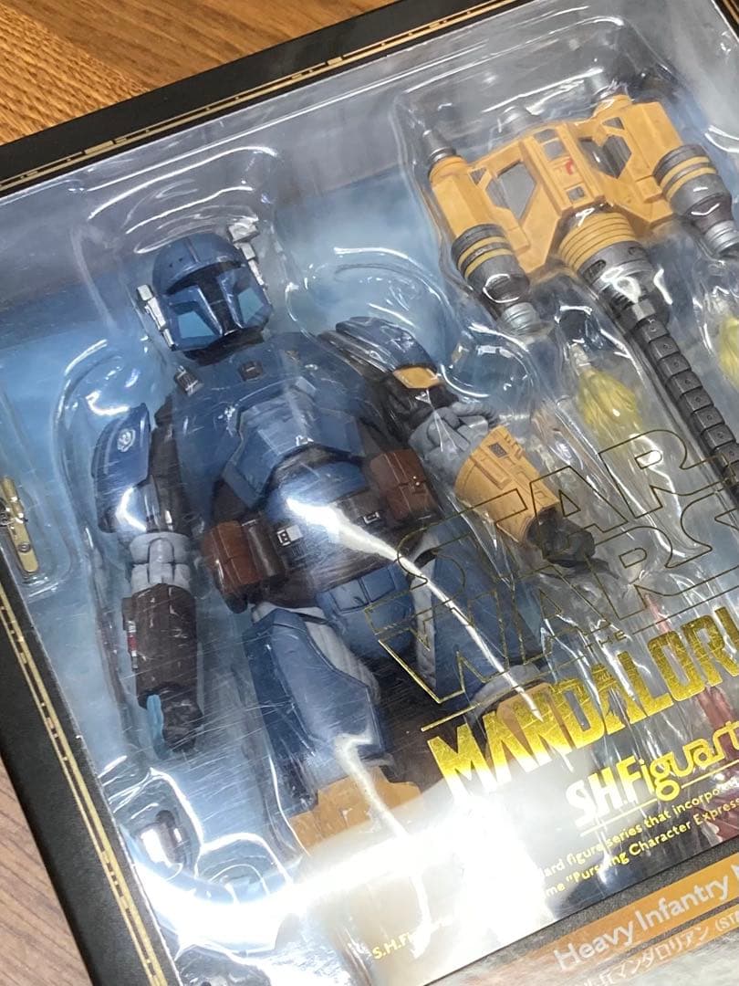 S.H.Figuarts(フィギュアーツ) 重歩兵マンダロリアン スターウォーズ