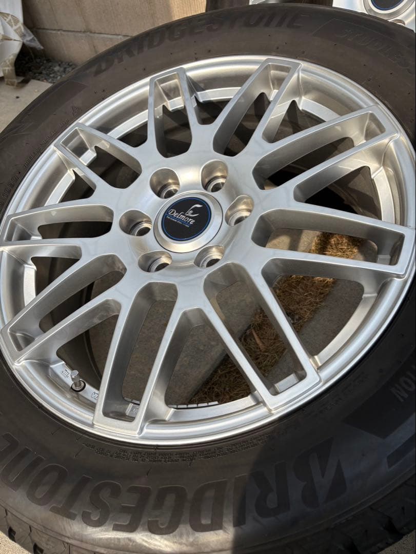 265/55R20 ブリヂストンBLIZZAK DM-V3タイヤホイールセット