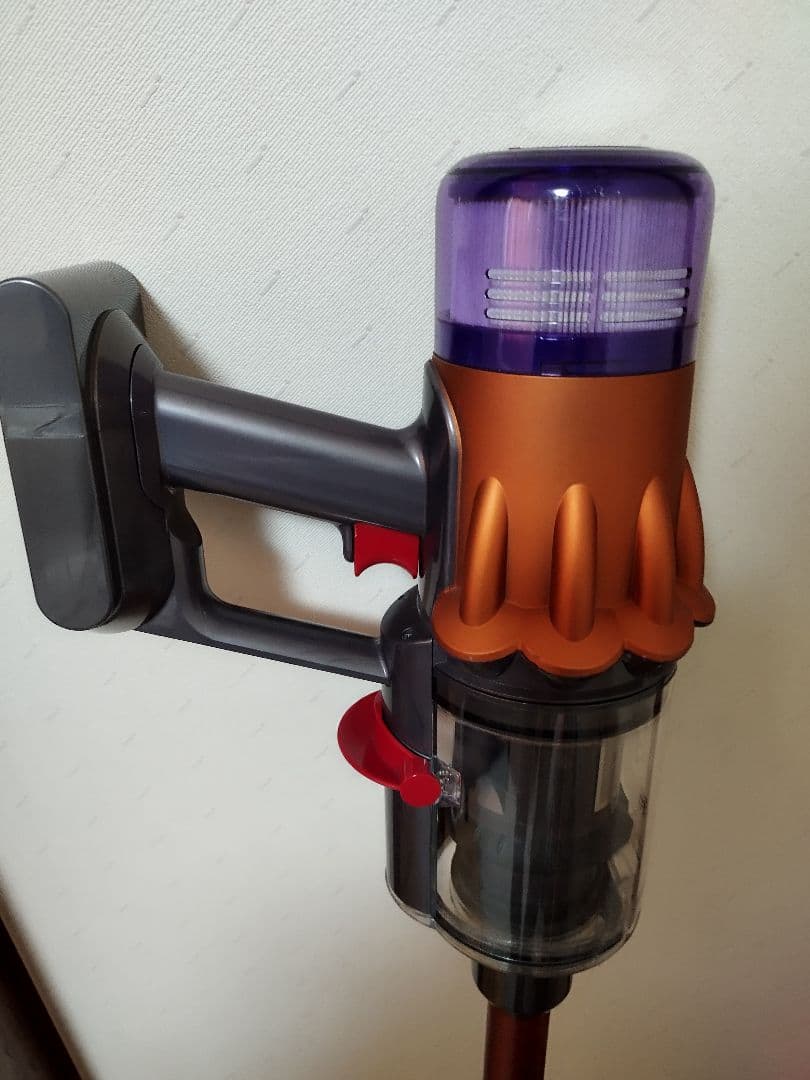dyson ダイソン digital slim SV18 クリーナー（訳あり品)