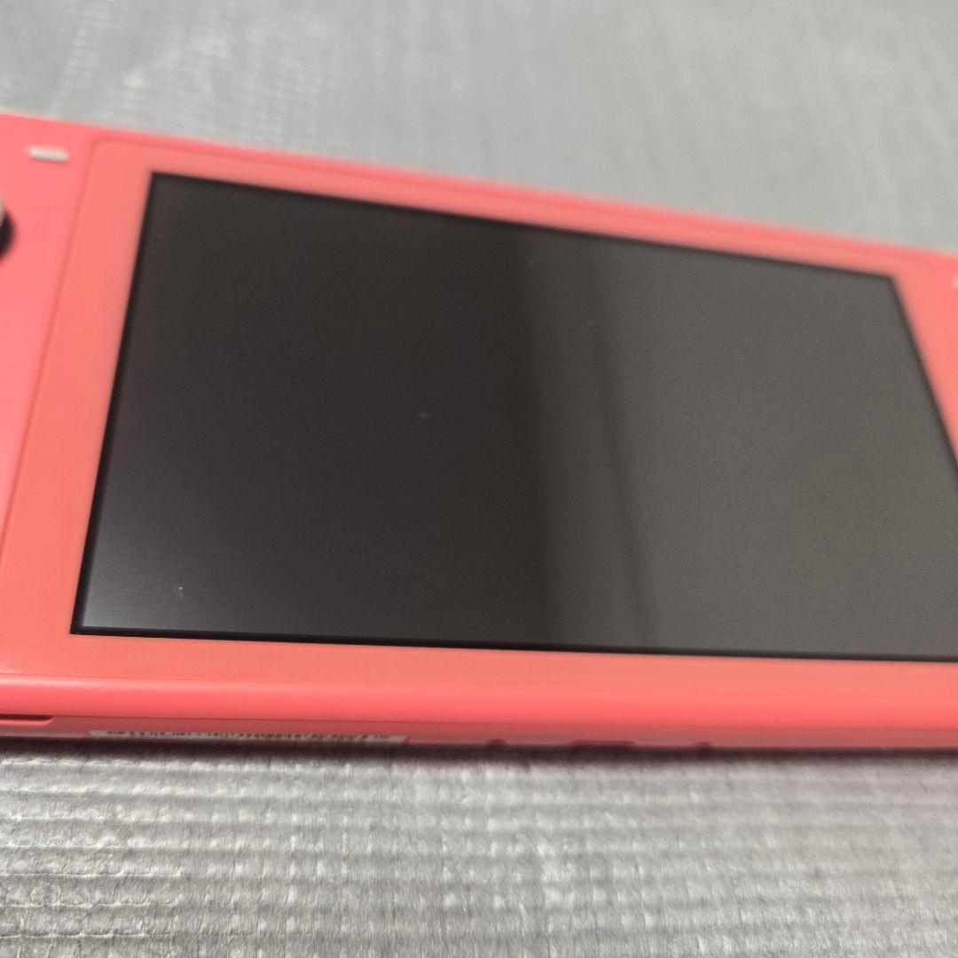 極美品 Nintendo switch lite ピンク