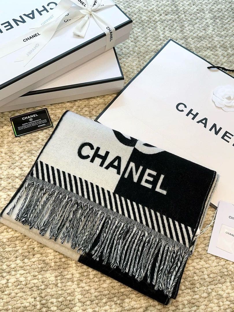 CHANEL マフラー 184×34cm