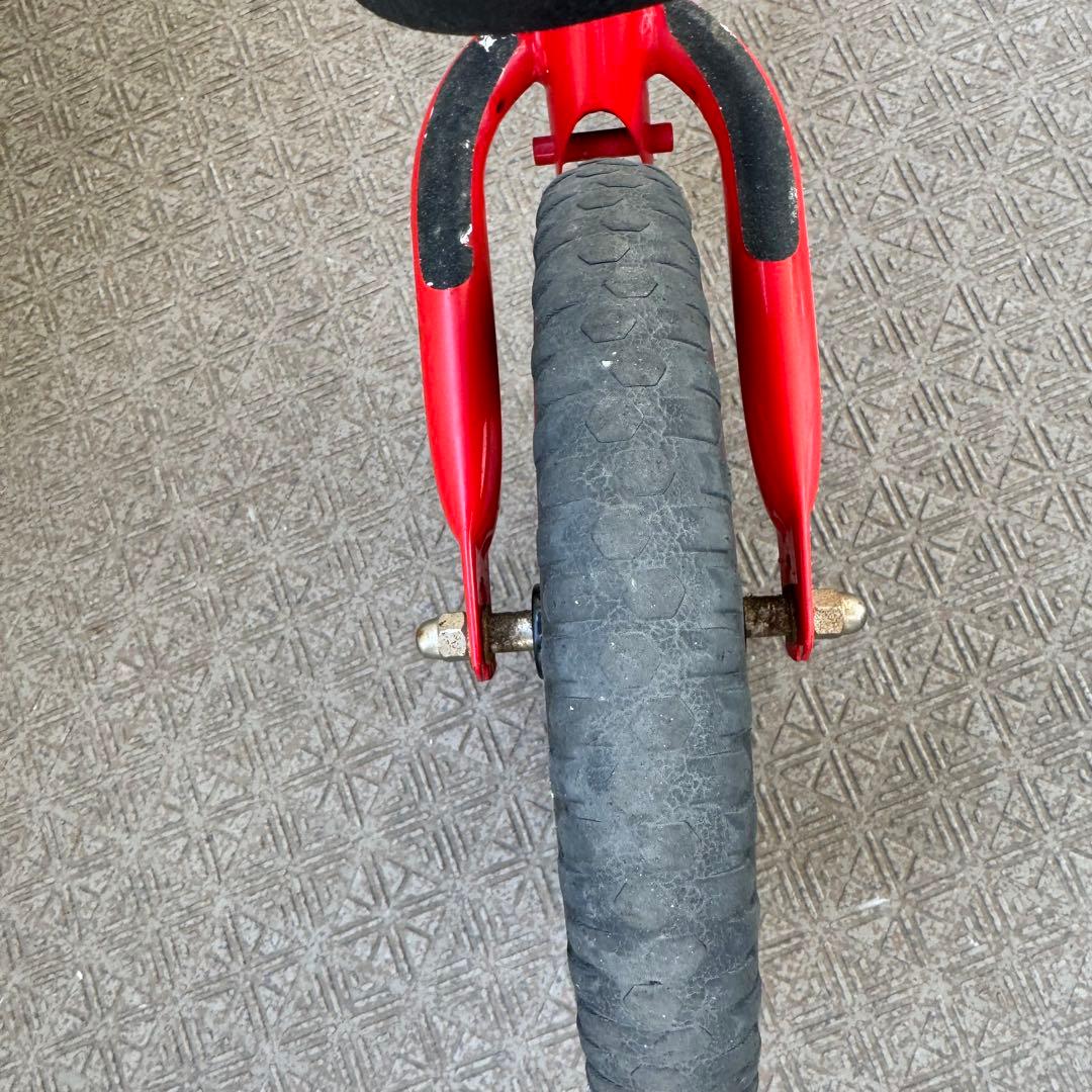 STRIDER ストライダー　スポーツ　イエロー　正規品　12インチ　ST-S4