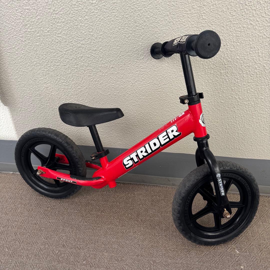 STRIDER ストライダー　スポーツ　イエロー　正規品　12インチ　ST-S4