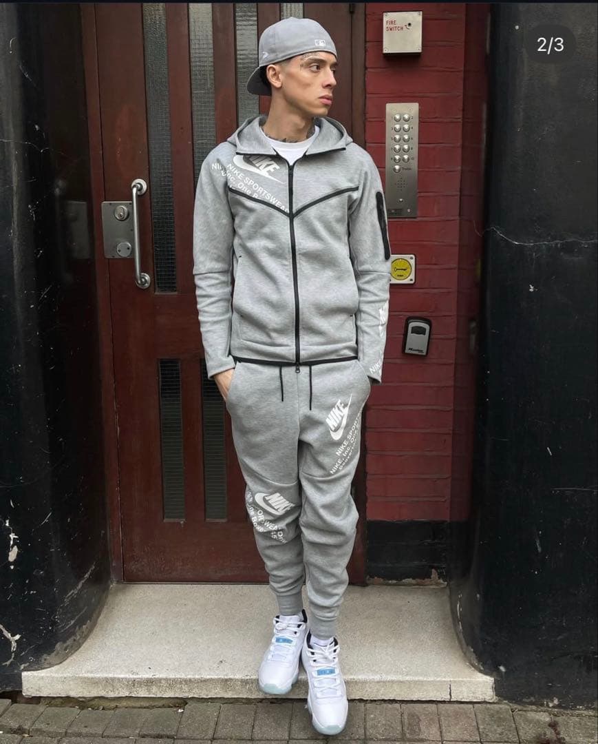 ナイキ テックフリースセットアップパンツのみ 美品NIKE NSW UKスタイル