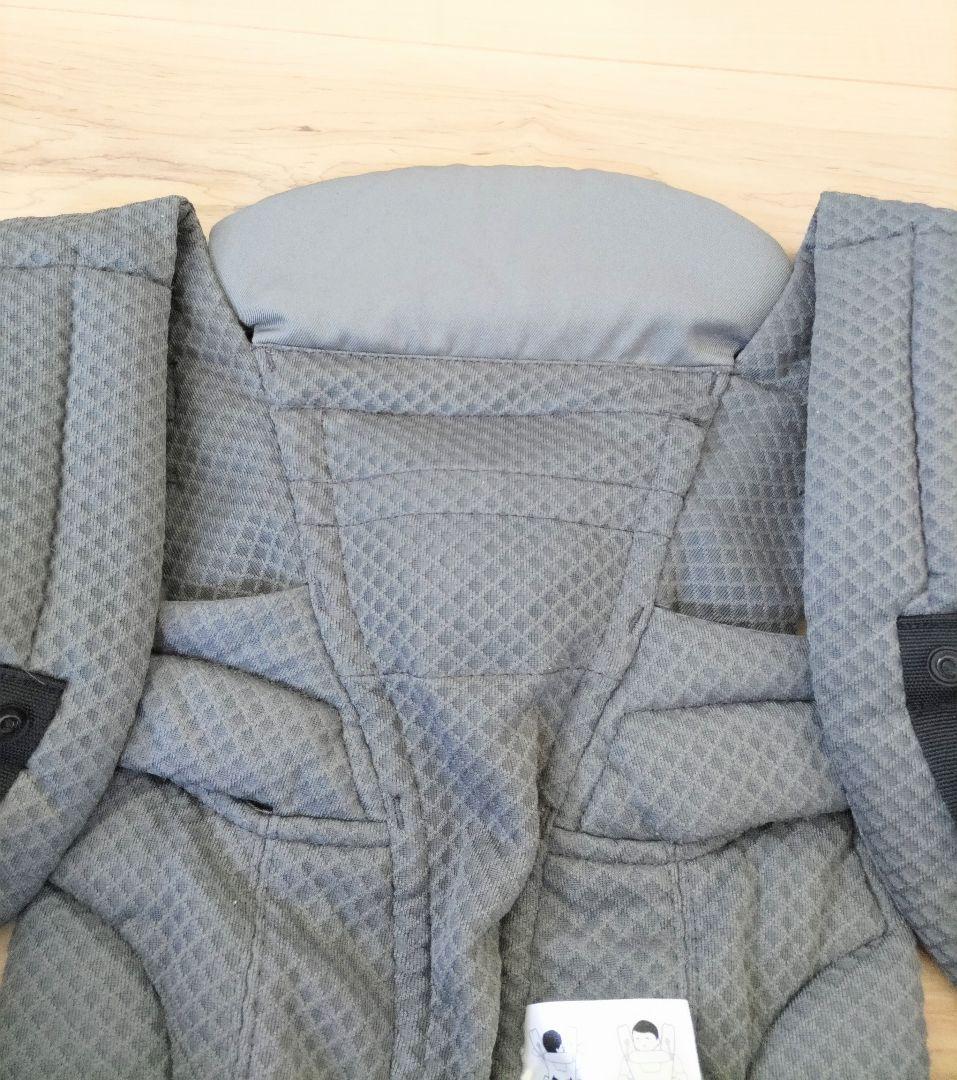 【美品】ergobaby 抱っこ紐 、証明書、箱、説明書付き　オムニ エルゴ
