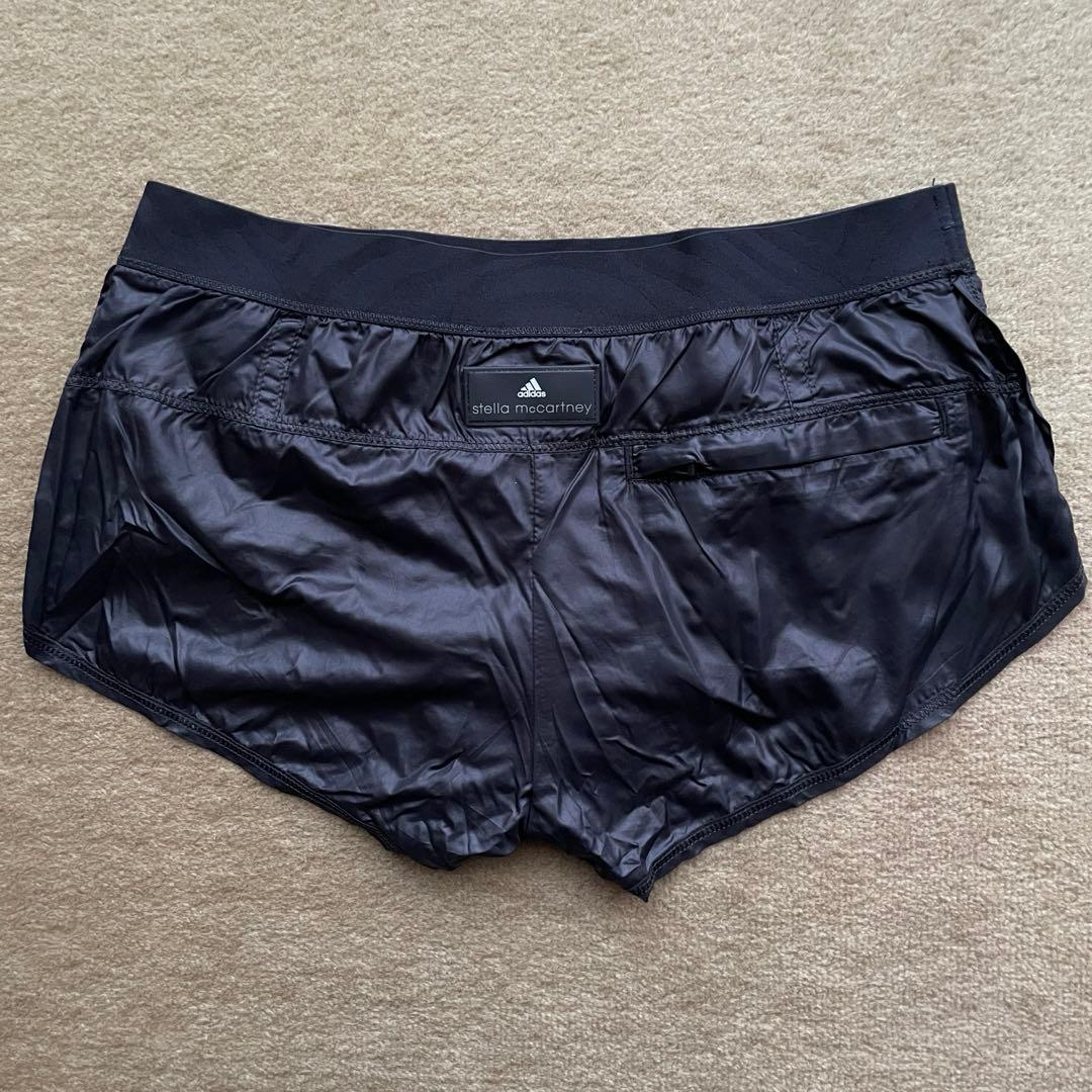 Adidas x Stella MacCartney ショートパンツ