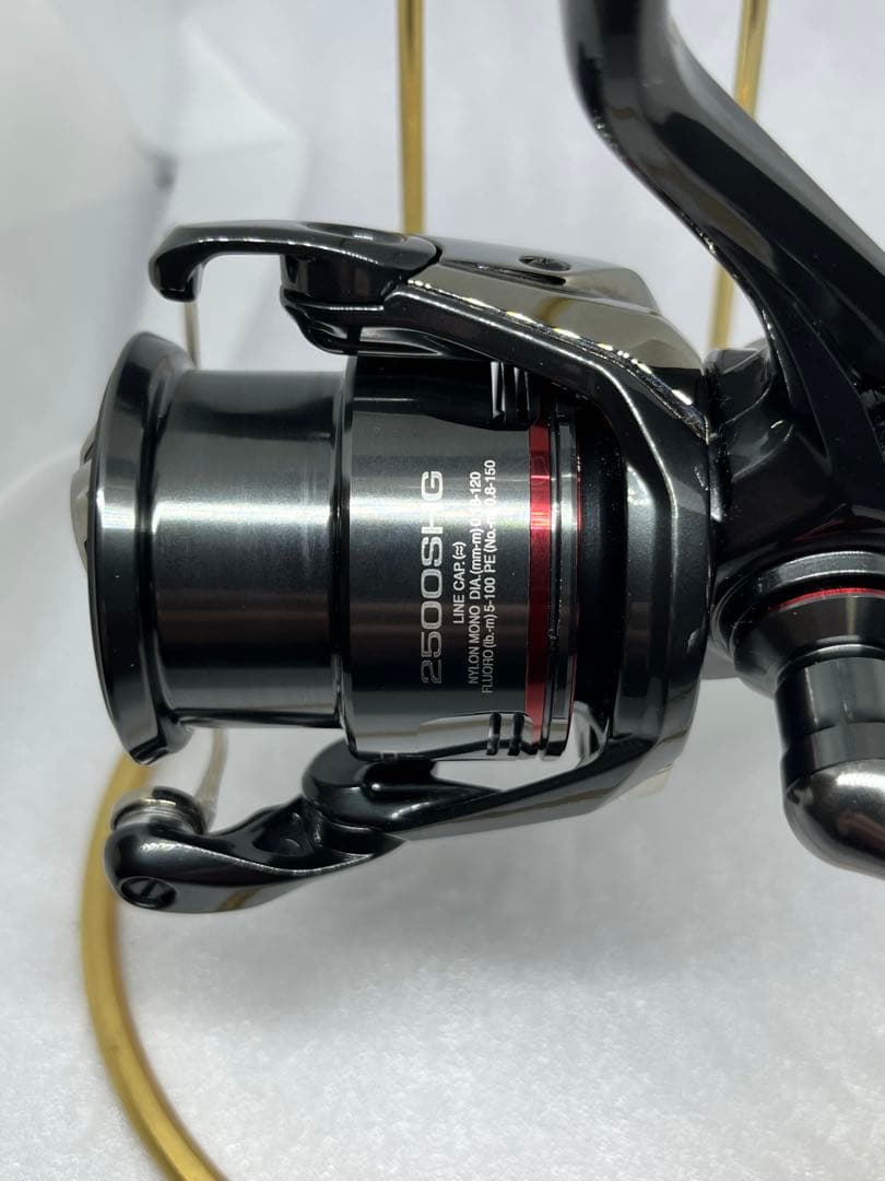 【超美品】シマノSHIMANO 24VANFORDヴァンフォード 2500SHG