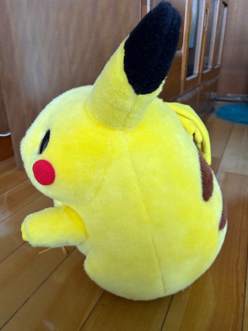 ポケモンピカチュウ 初代等身大　TOMY レトロ