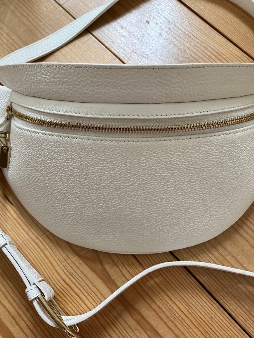 FURLA バッグ