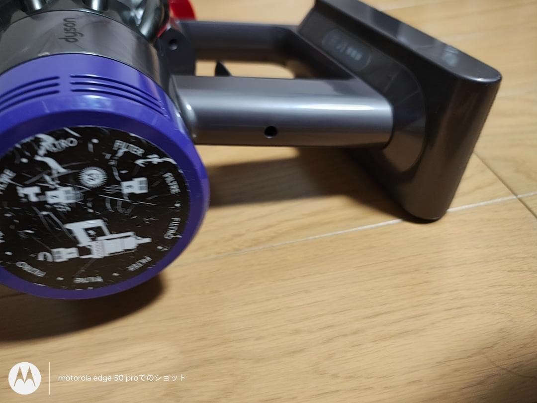 ダイソン★コードレス掃除機★V10本体★ＳV12★バッテリーの状態良好★9