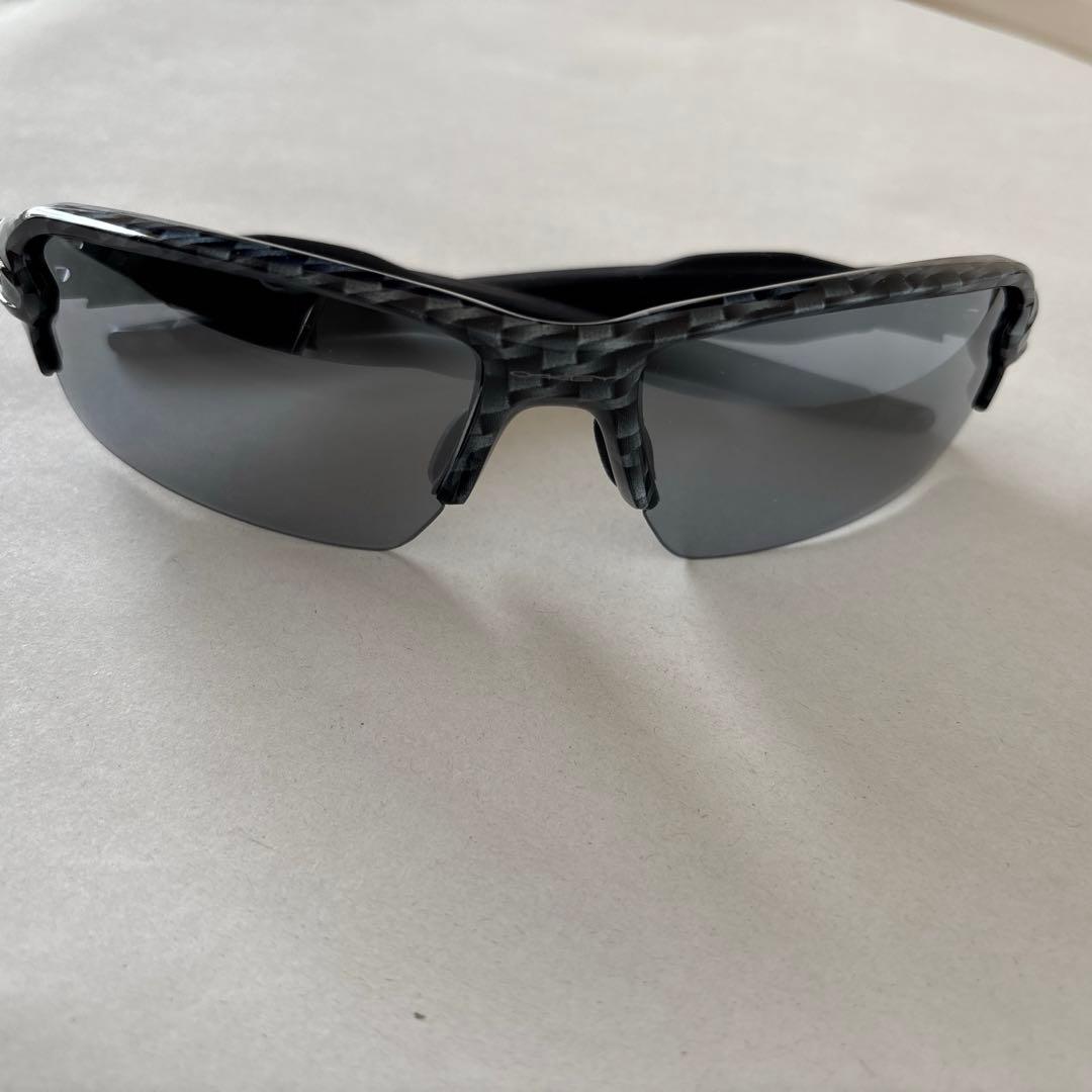 Oakley スポーツサングラス カーボン調
