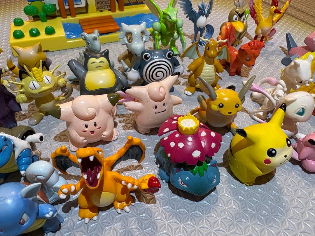 ポケモン モンスターボールコレクション モンコレ 初代 32体