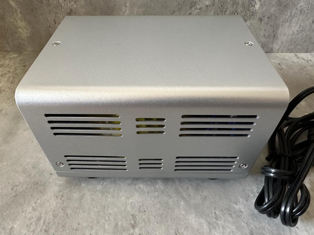 TI-20 海外旅行用変圧器 1500VA 100V/220-240V カシムラ